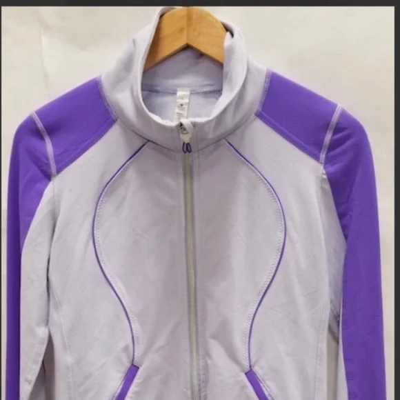 EUC- lululemon athletica jacket purple and gray - Picture 4 of 6